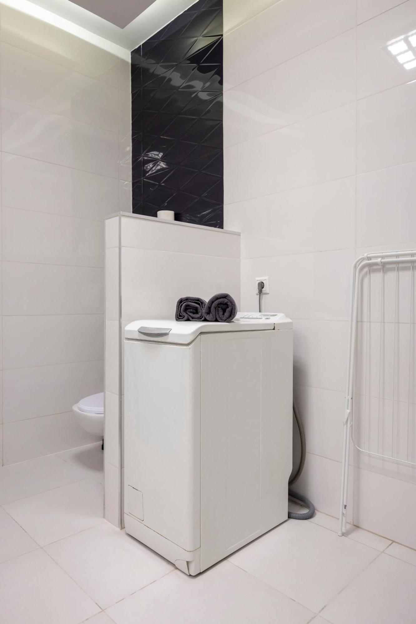 Deluxe Central Elizabeth Residence W/ 4Bedrm, 2Bathrm, 1Lvngrm Budapest Extérieur photo