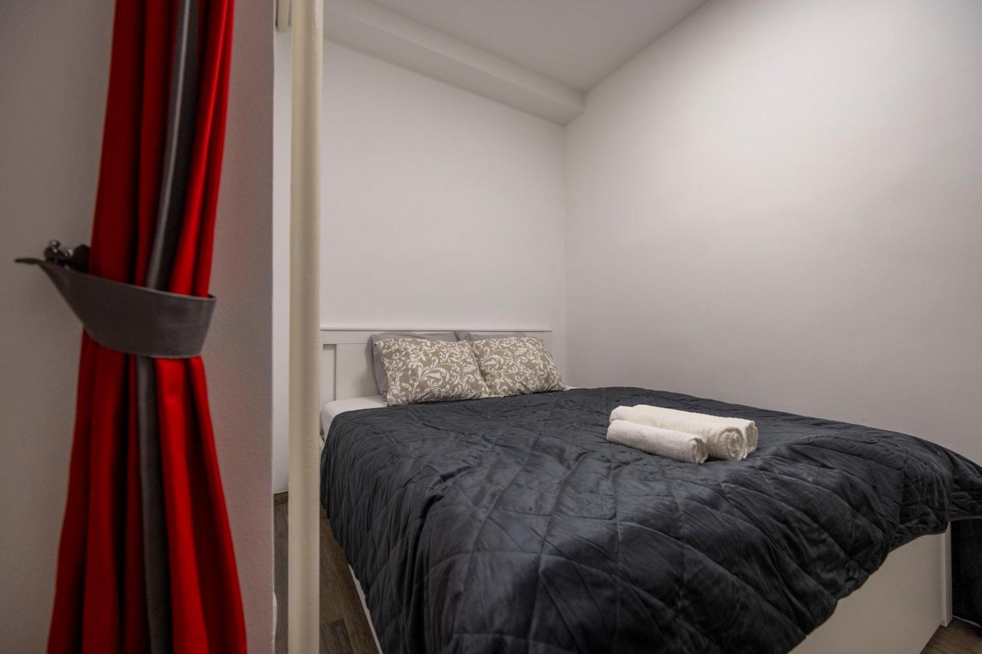 Deluxe Central Elizabeth Residence W/ 4Bedrm, 2Bathrm, 1Lvngrm Budapest Extérieur photo