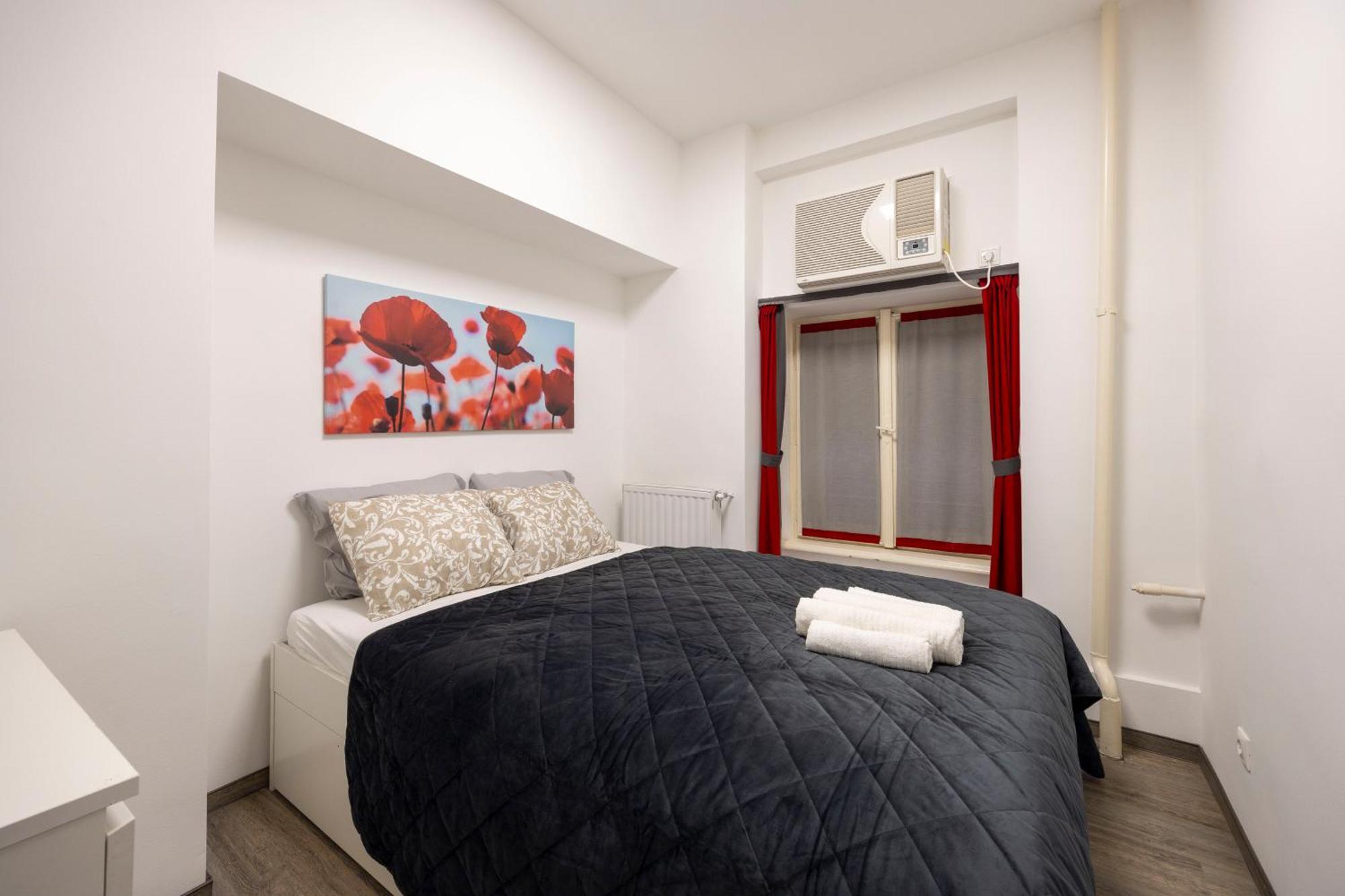 Deluxe Central Elizabeth Residence W/ 4Bedrm, 2Bathrm, 1Lvngrm Budapest Extérieur photo