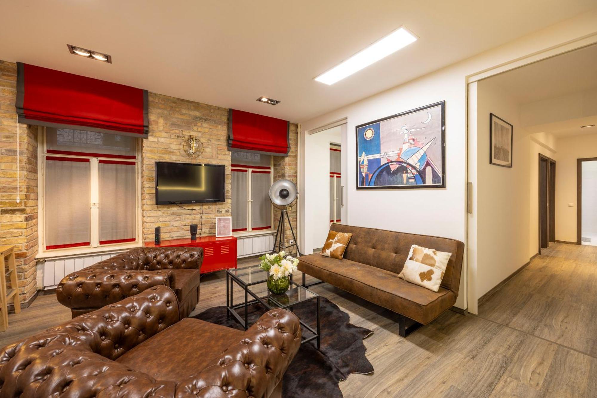 Deluxe Central Elizabeth Residence W/ 4Bedrm, 2Bathrm, 1Lvngrm Budapest Extérieur photo